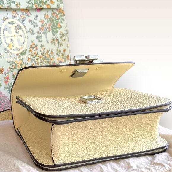 AUTH BRAND NEW Tory Burch Small Eleanor Pebbled Convertible Shoulder Bag $648 - Picture 11 of 17